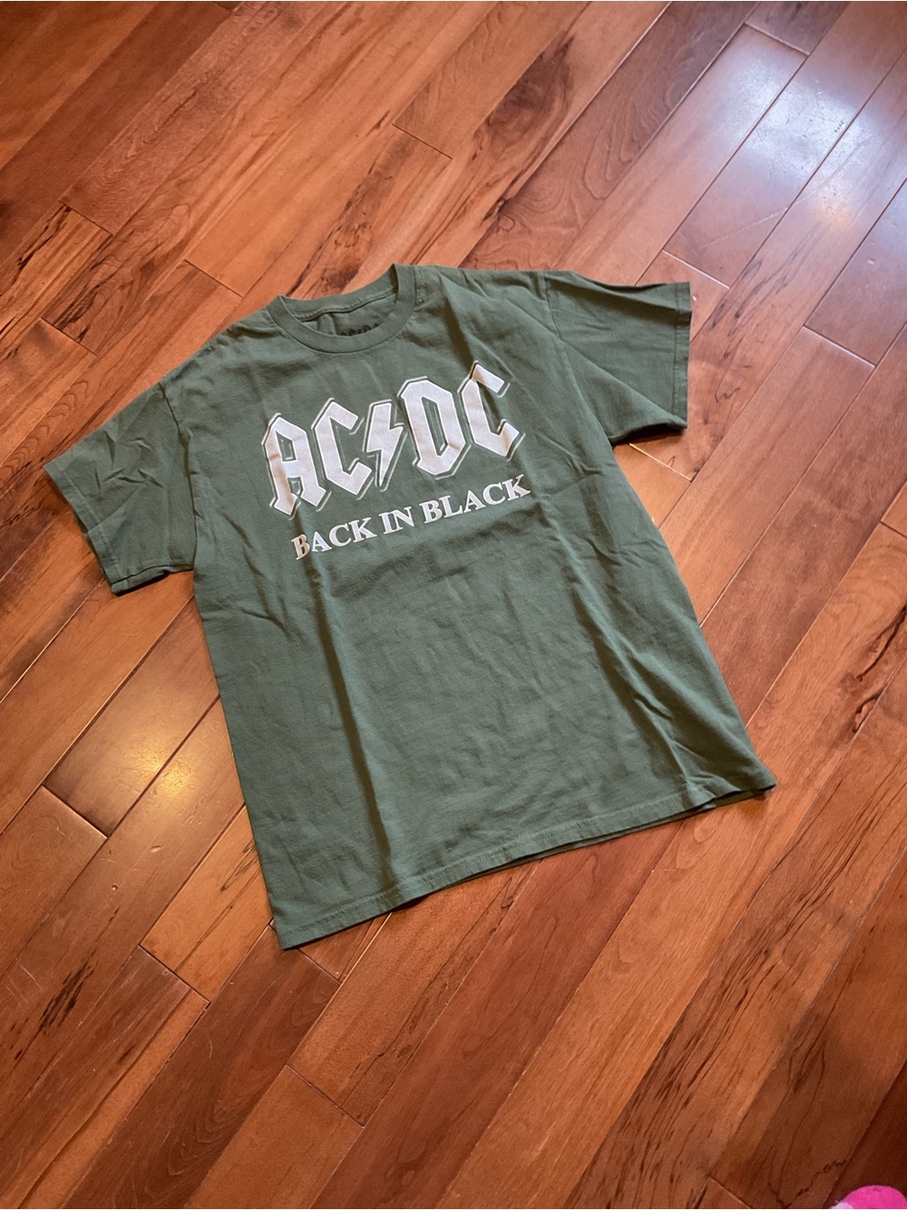 AC/DC Olive 'Back in Black' Short Sleeve Tee unisex